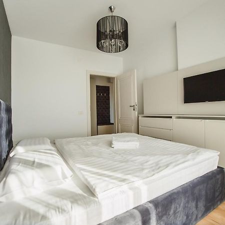 Fantastic Apartment At Prima Residence Oradea Exteriér fotografie